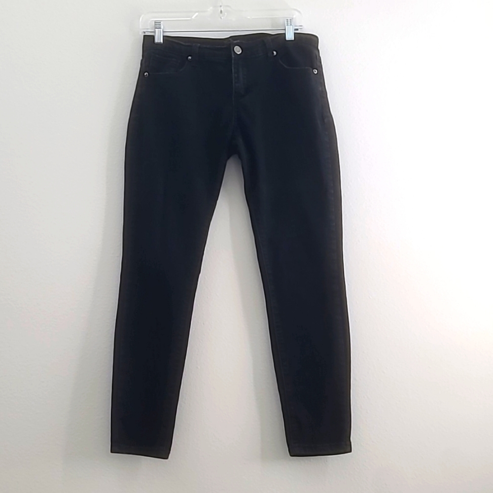 9/27 FOREVER 21 BLACK JEANS